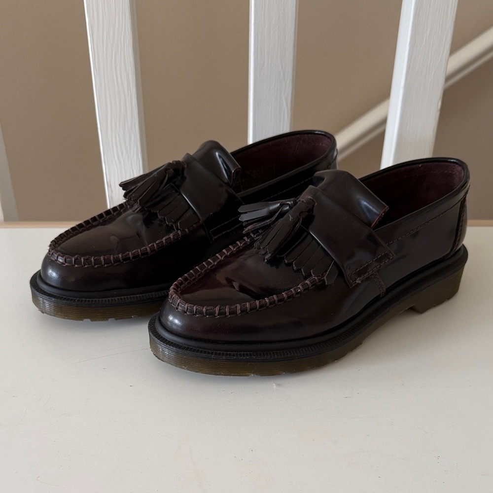 Dr Martens Adrian Arcadia Leather Tassel Loafers in Cherry Red-USM 5, 37 eu, W7